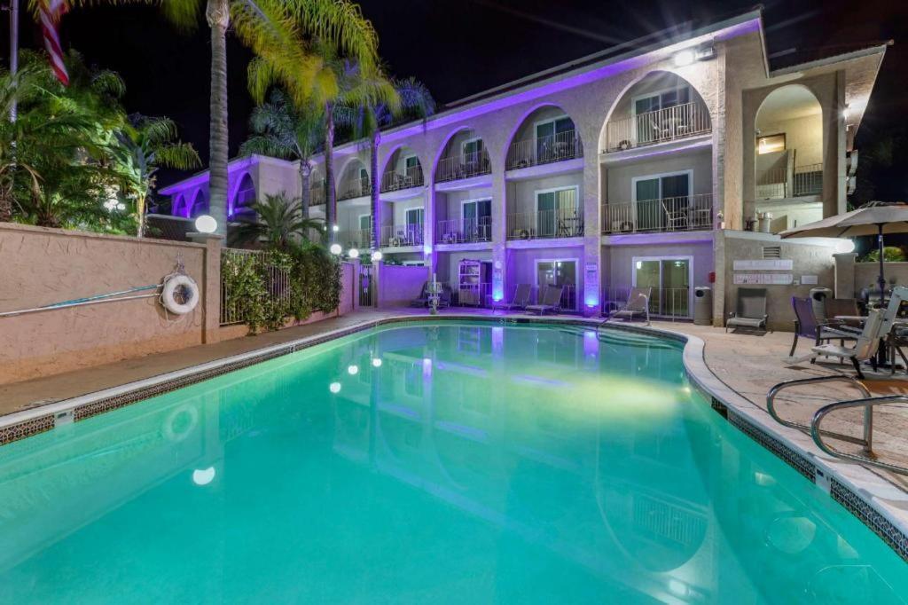 Comfort Inn Escondido San Diego North County Екстериор снимка