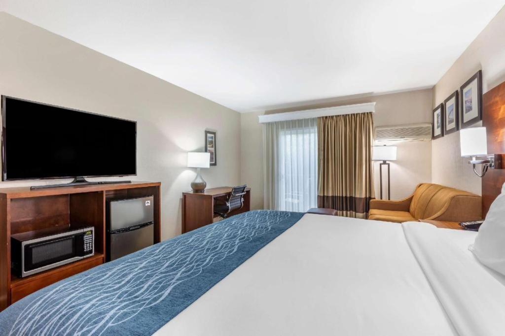 Comfort Inn Escondido San Diego North County Екстериор снимка