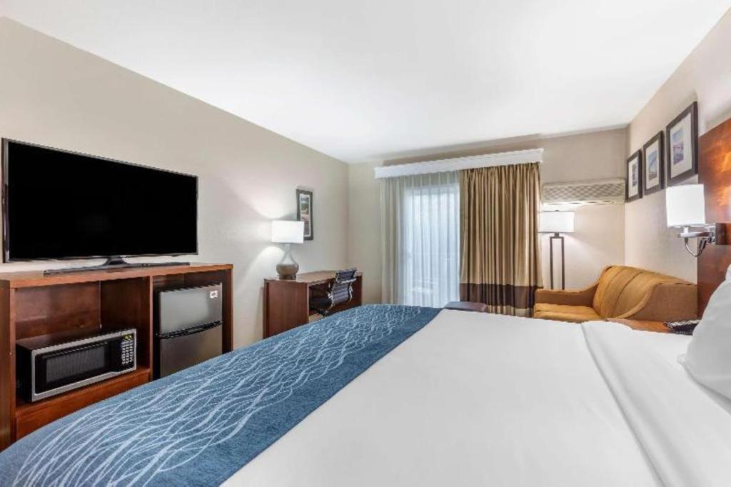 Comfort Inn Escondido San Diego North County Екстериор снимка