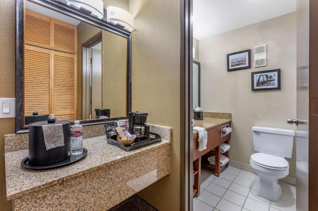 Comfort Inn Escondido San Diego North County Екстериор снимка
